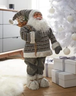 Nordic Standing Santa