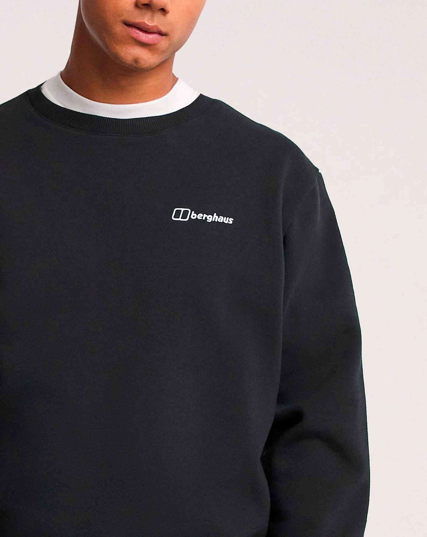Berghaus Logo Crew Neck Sweatshirt - Image 3