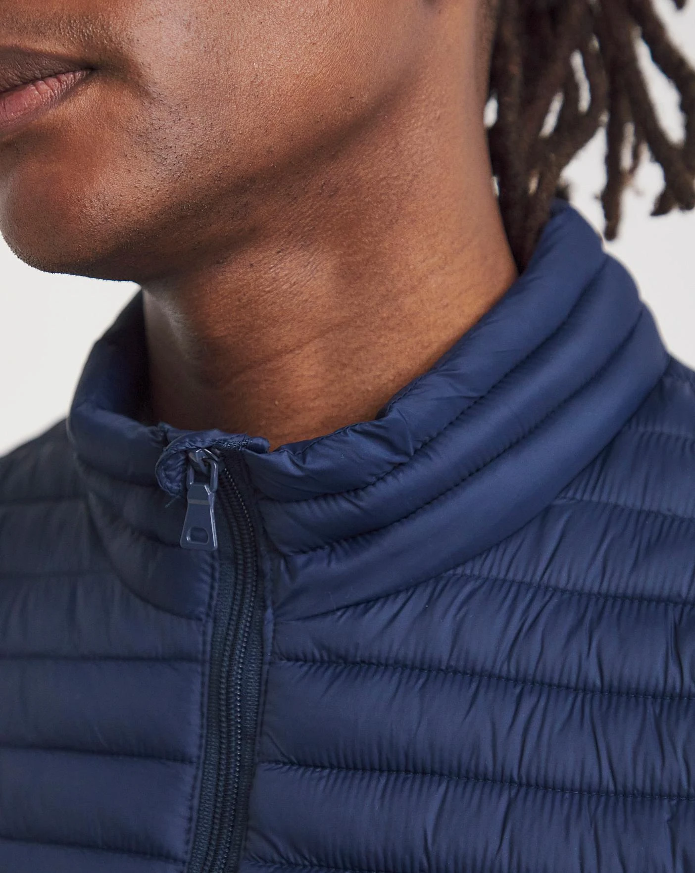 Navy Lightweight WR Padded Gilet - Image 5