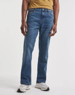 Stonewash Bootcut Fit Stretch Jeans
