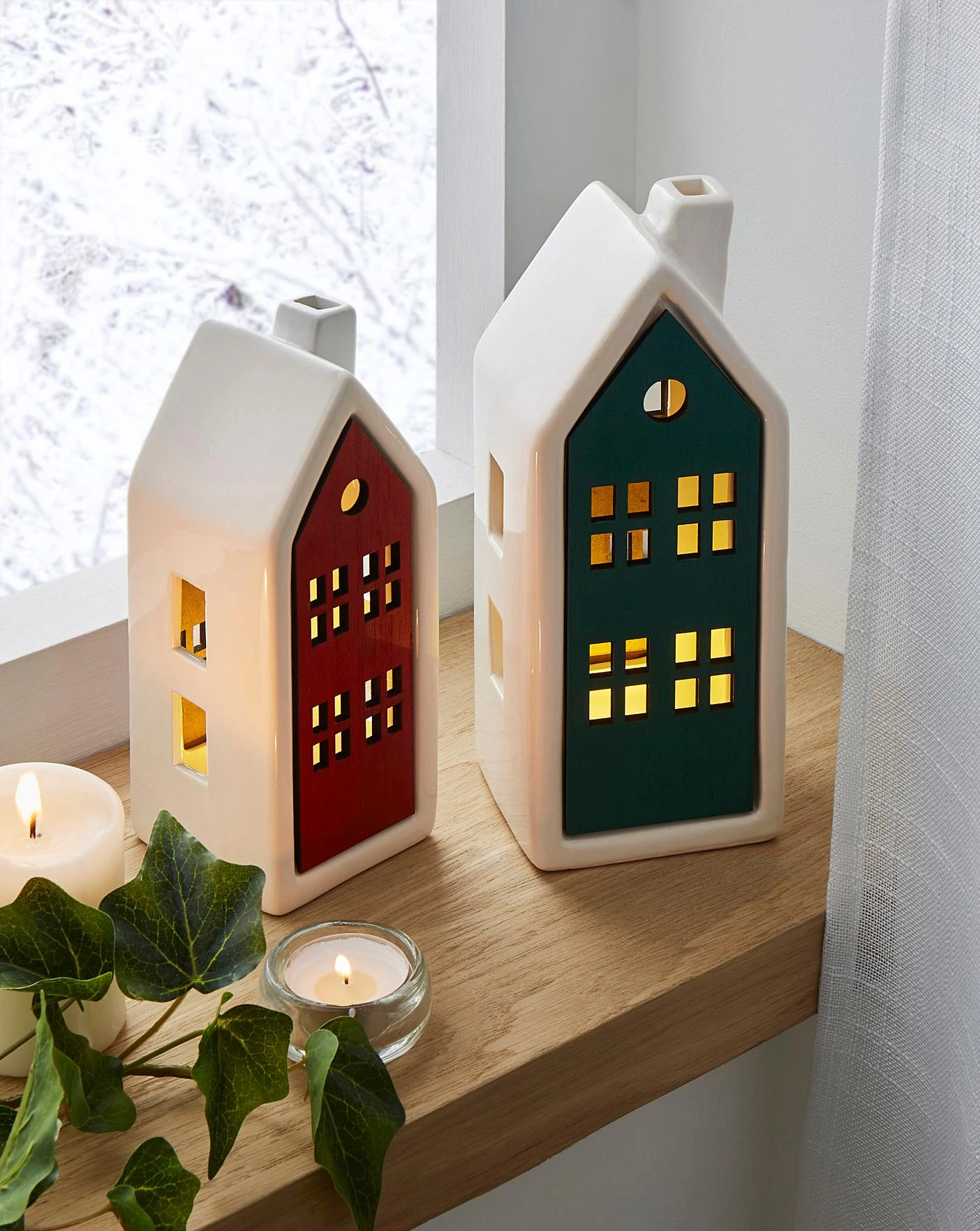 Lit Scandi Houses - Set Of 2