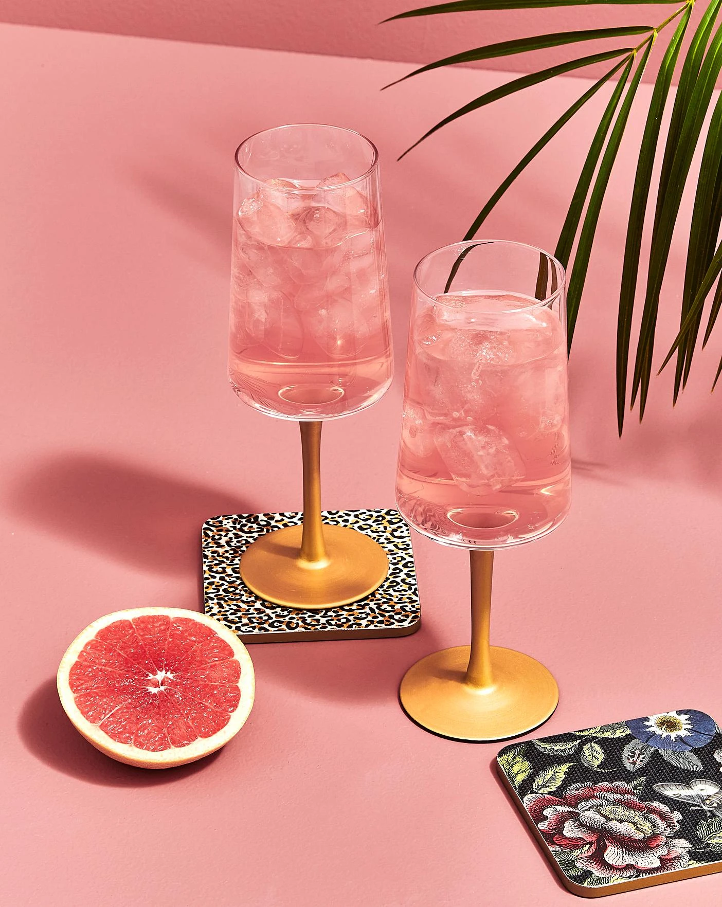 Spode Set Of 2 Wine Glasses - Image 2