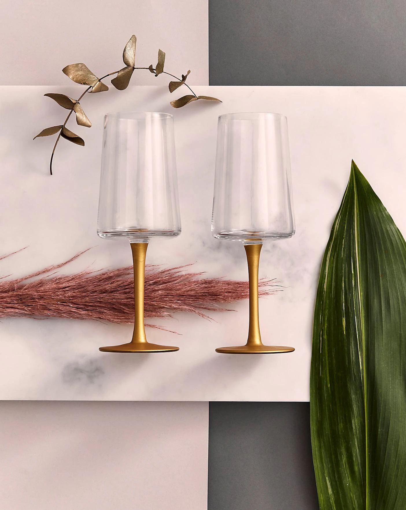 Spode Set Of 2 Wine Glasses - Image 5