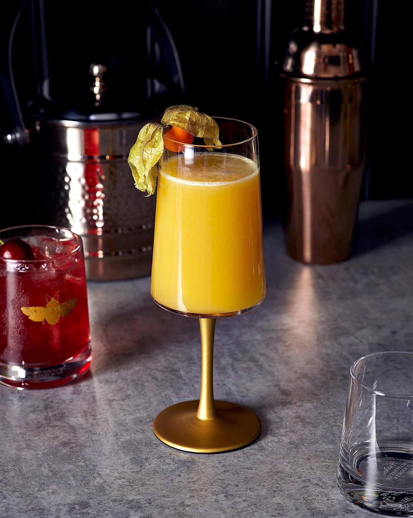 Spode Set Of 2 Wine Glasses - Image 4