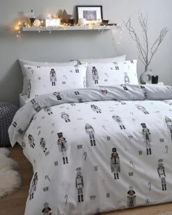 Nutcracker Duvet Cover Set