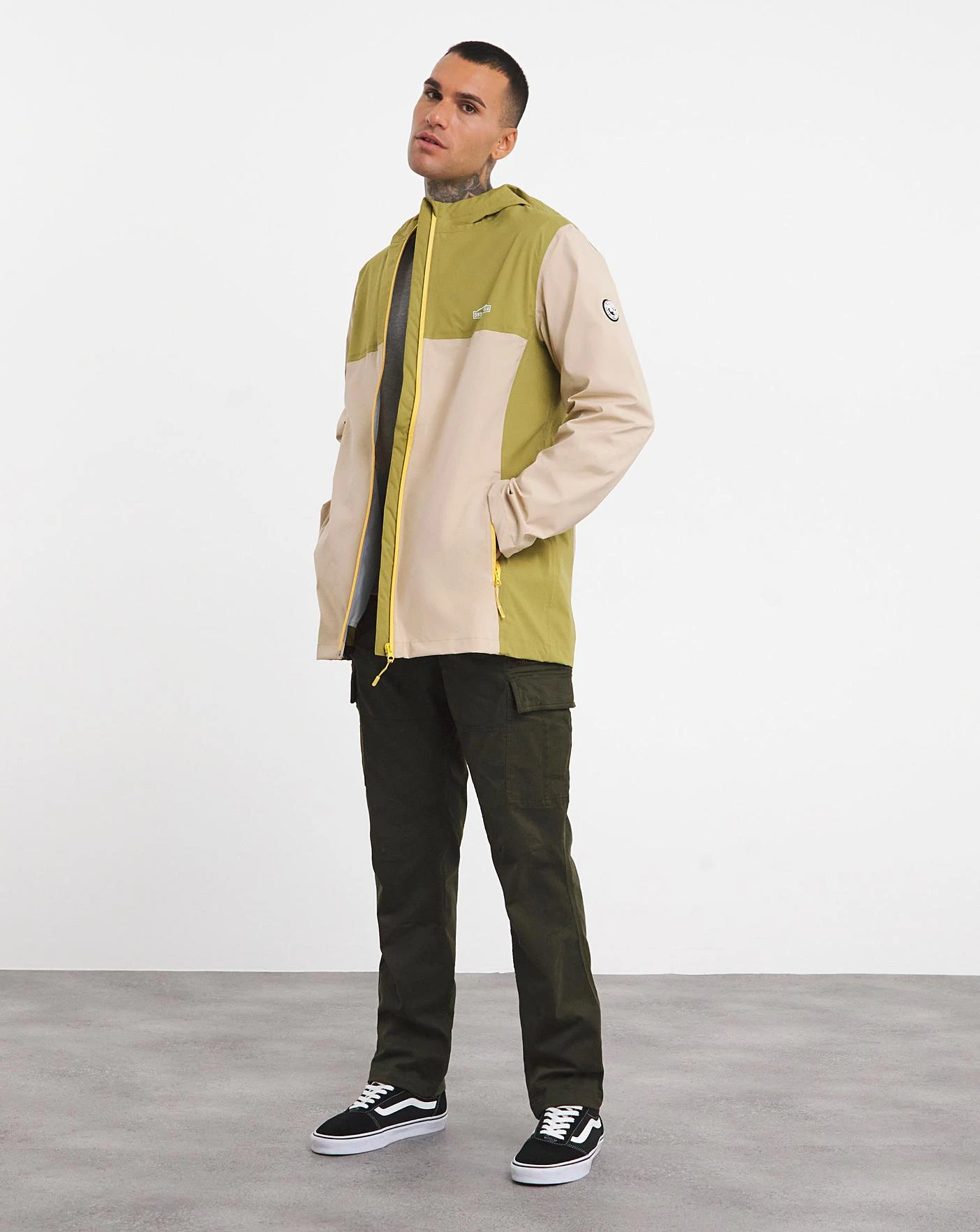 Snowdonia Two Tone Lightweight WP Jacket - Image 3