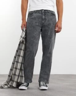 Rigid Jean Straight Comfort Fit